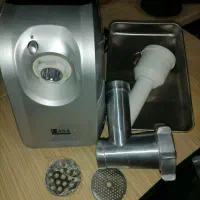 فروش ویژه چرخ گوشت 2400وات و سوسیس ساز ناسا