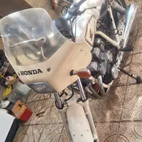 هوندا ۷۵۰ cbx