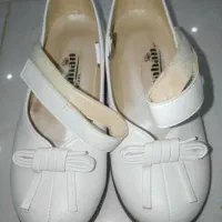 کفش دخترانه پا زده نشده نو