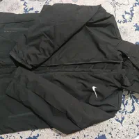 کاپشن|لباس|تهران, تختی|دیوار