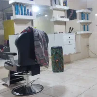 سلام خسته نباشید دکور برای آرایشگاه