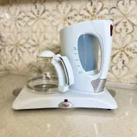 چای ساز Hugel سفید، کاملاً سالم و تمیز