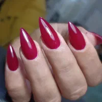 آموزش کاشت ناخن