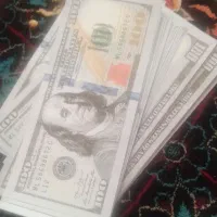 دلار تزیینی