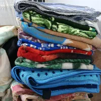 تعدادی پتو به فروش میرسد|رختخواب، بالش، پتو|محمدشهر, محمدشهر|دیوار