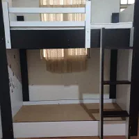 تخت دو طبقه