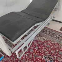 تخت بیمارستانی در حد نو و سالم|آرایشی، بهداشتی، درمانی|تهران, نارمک|دیوار