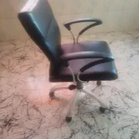 فروش میز و صندلی اداری|مبلمان اداری|فولادشهر, B5|دیوار