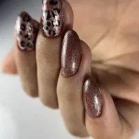 کاشت ترمیم و ژلیش پا|خدمات آرایشگری و زیبایی|رشت, معلم|دیوار