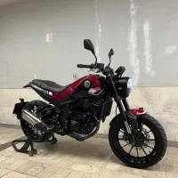 بنلی ۲۵۰ لئوچینو وسواسی