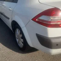 مگان اتومات ۲۰۰۰