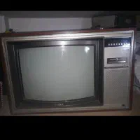 تلویزیون قدیمی الرام