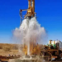 تعیین عمق آب زیرزمینی به روش دستگاهی