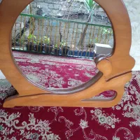 اینه|آینه|لشت نشا, |دیوار