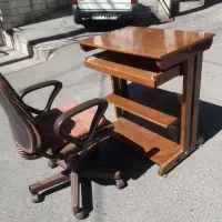 یک عدد صندلی و نمیکت گردون چرخ دار جک دار|صندلی و نیمکت|تهران, خانی آباد نو شمالی|دیوار