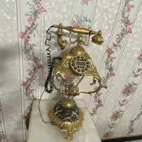 میز تلفن با تلفن تمام برنجی|میز تلفن|تهران, تهرانپارس شرقی|دیوار