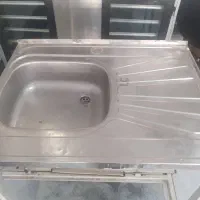 سینک پایه دار