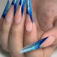 اموزش کاشت ناخن حرفه ای