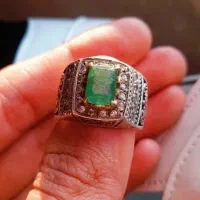 انگشتر زمرد پنجشیر