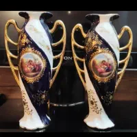 یک جفت گلدان سرمه ای طلاکوب