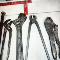 لوله بر و لوله گیر و گازانبر و....|ابزارآلات|قم, انسجام|دیوار