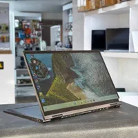 لپ تاپ Lenovo yoga X360  چرخشی