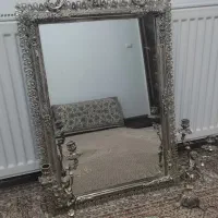 آینه و شمعدان برنز