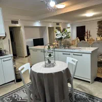 میز صبحانه خوری