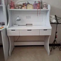 میزتحریر و تخت کاناپه