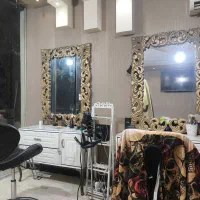 با سلام همه ی دکور اینه صندلی ۱۶میلیون