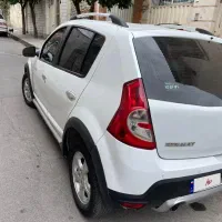 رنو ساندرو مدل ۹۷