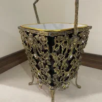 سطل زباله برنجی