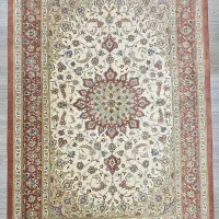 فرش تمام ابریشم دست بافت قم استاد نصیری|فرش|همدان, |دیوار