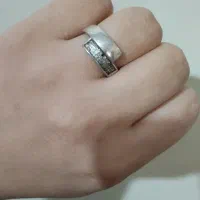 دستبند و انگشتر نقره|جواهرات|رباط‌کریم, رباط‌کریم|دیوار