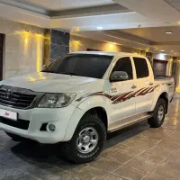 تویوتا هایلوکس