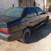 پژو پارس مشکی مدل 82