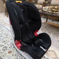 صندلی ماشین