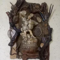 تابلو مجسمه پلی استر با چوب گردو