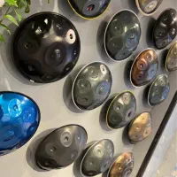 پاسوییچی و اویز*/ آواک کد01|بدلیجات|شیراز, سیاه سنگ|دیوار