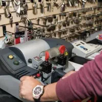 کلید سازی و تعمیرات قفل