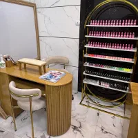 اجاره میز به ناخن کار حرفه ای