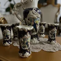 ظروف‌ دکوری آنتیک