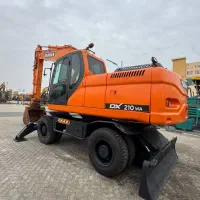 بیل لاستیکی Doosan 210 مدل 2015