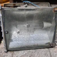 ۳ عدد پرژکتور ۴۰۰ وات گازی