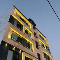 دهخدا واحد۱۴۵متری سه خوابه نوسازمناسب سرمایه گذاری