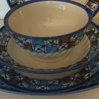 چینی میبد یزد مدل شطرنجی  ۱۲ عدد بشقاب