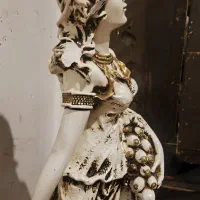 مجسمه طرح زن|مجسمه، تندیس، ماکت|کامیاران, |دیوار