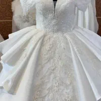 همکاری خیاط