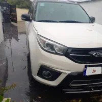 ام وی ام۳۳ بیرنگ