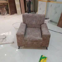 مبل دو نفره سه عدد و تک نفره ۸ عدد سبز خردلی قهوای